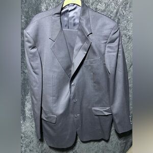 EUC! Albert Nipon Charcoal Men's Suit 100% wool Lord And Taylor 44L